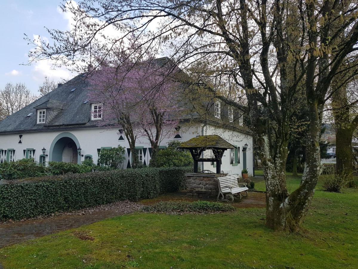 Das Torhaus Im Schloss Schellenstein オルスベルク エクステリア 写真